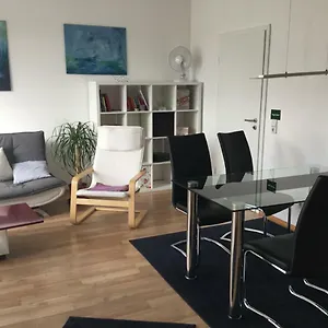 Apartment Fewo, 55 Qm, Voll Ausgestattet, Mit Süd-loggia, Nähe Völkerschlachtdenkmal, Leipzig